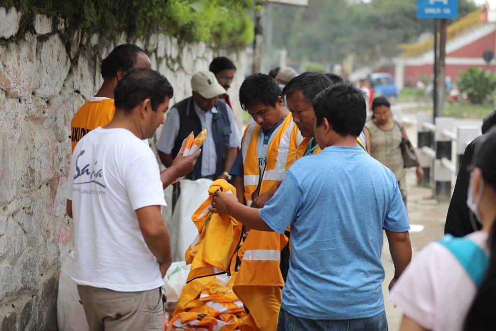 Ilbies Sportiv tan-Nisa għall-bejgħ f'Kathmandu, Nepal