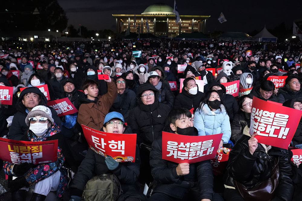 South Korean President avoids impeachment