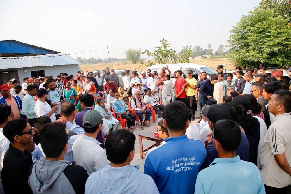 Maoist's feet on the road, eyes on power