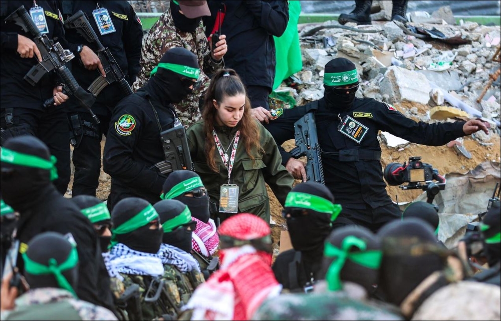 3 Israeli and 5 Thai hostages released by Hamas