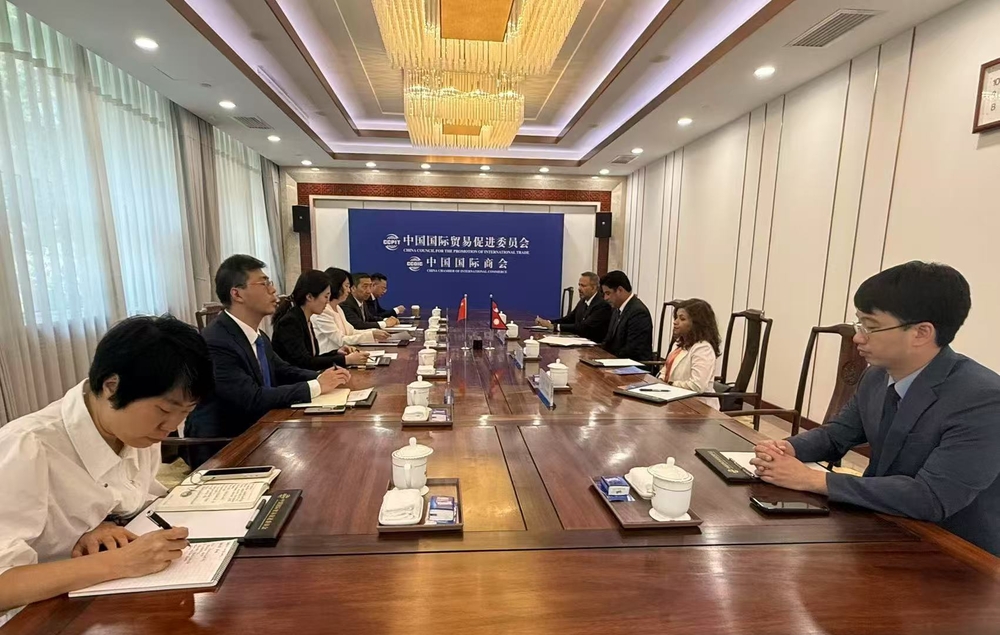 The supply minister's request to the Chinese agency to help with the trade deficit with Nepal